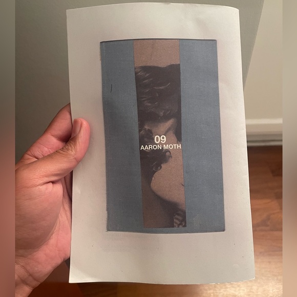 Saint Laurent Rive Droite Collectible Catalog - Picture 2 of 2